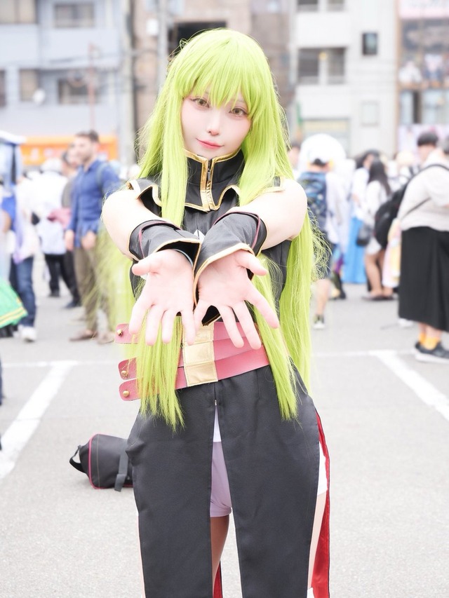 C.C. from Code Geass Hangyaku no Lelouch R2 Cosplay - Image 3