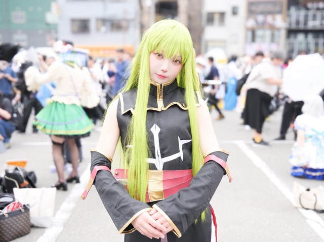 C.C. from Code Geass Hangyaku no Lelouch R2 Cosplay - Image 4