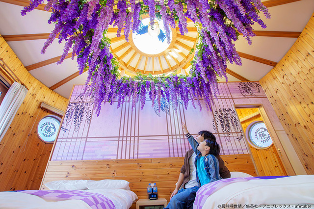 Bedroom surrounded by wisteria flowers