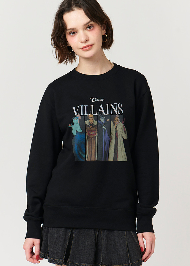 Disney Villains x Graniph 'Miwaku | Urake Sweatshirt' worn image (C)Disney