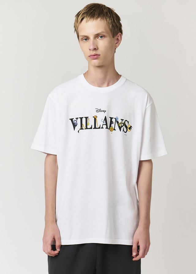 Disney Villains x Graniph 'Villains Logo | T-Shirt' worn image (C)Disney