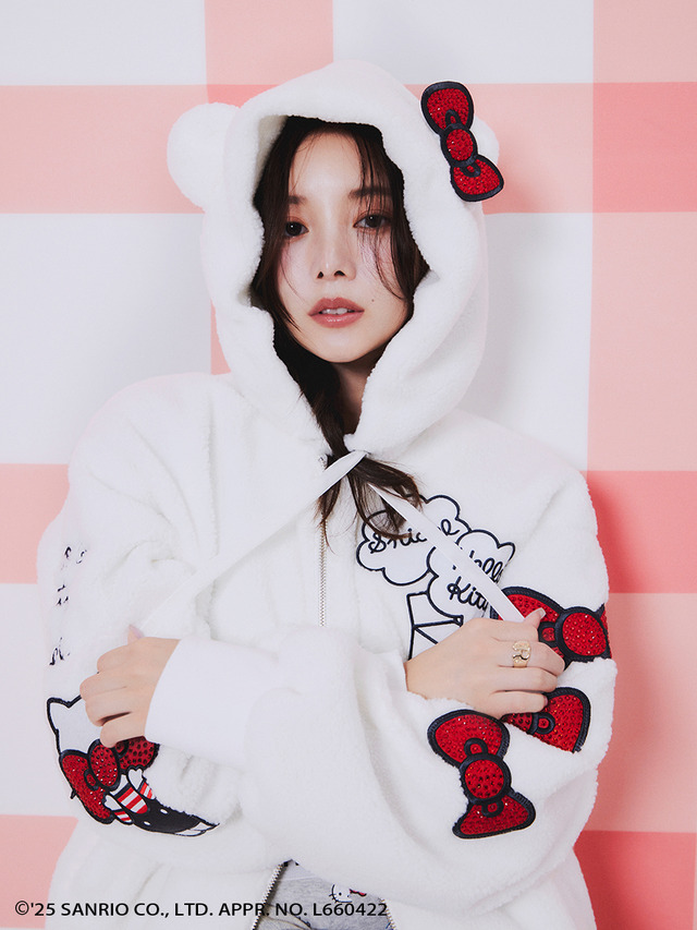 HELLO KITTY Premium Hoodie