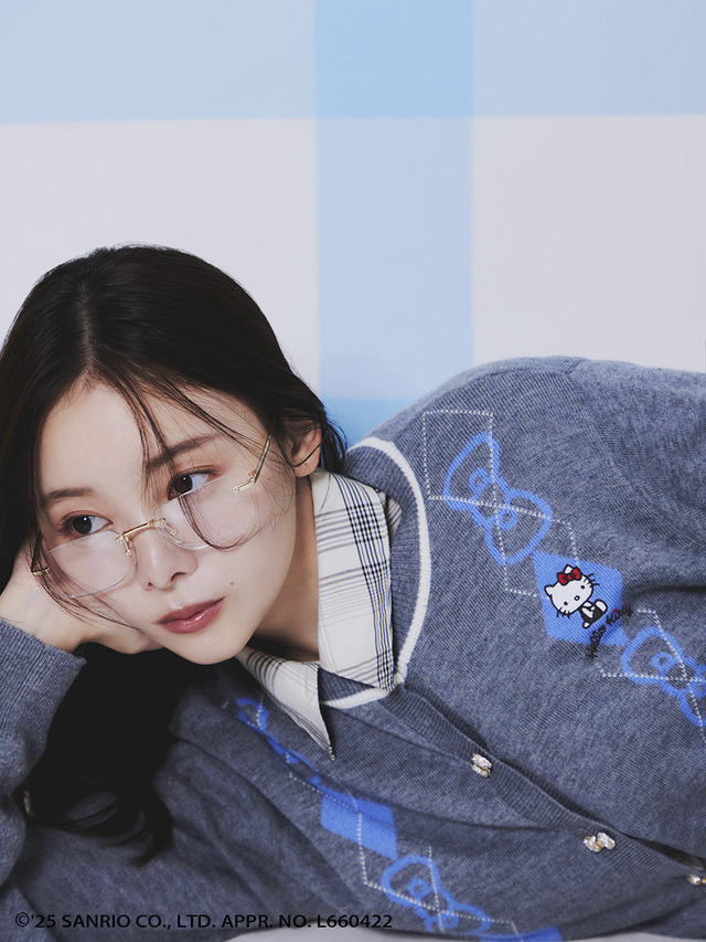 HELLO KITTY Argyle Cardigan