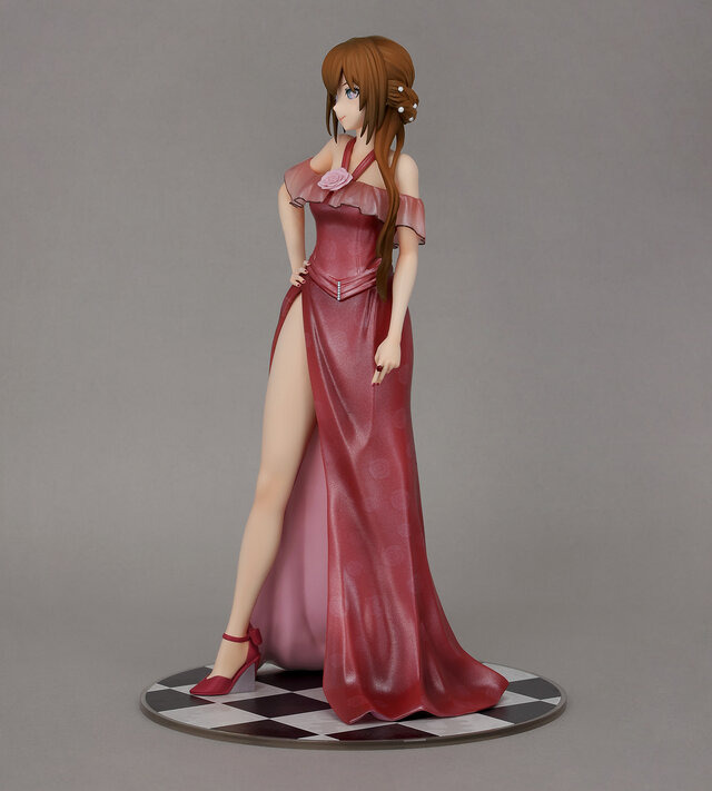 Close-up of Makise Kurisu 1/7 scale figure in crimson dress