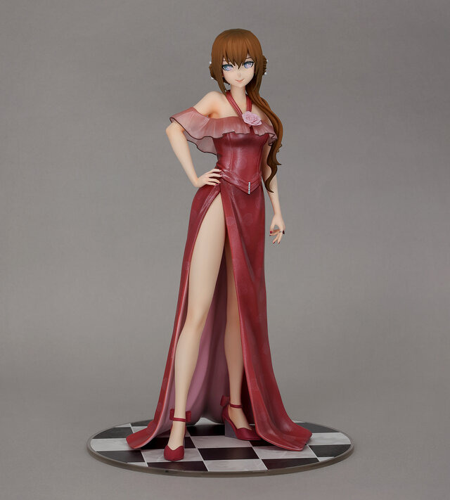Close-up of Makise Kurisu 1/7 scale figure in crimson dress