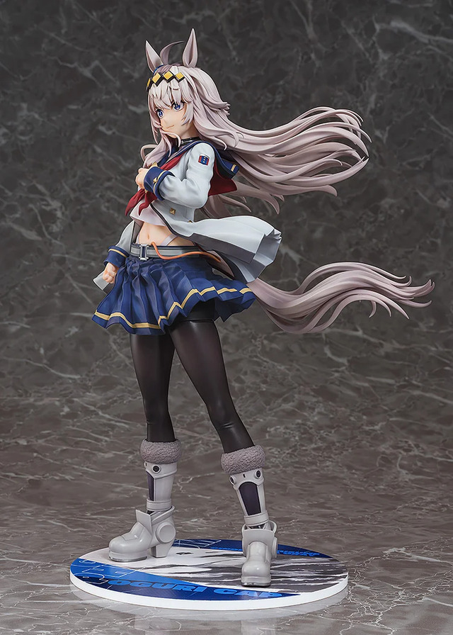 Oguri Cap figure detail