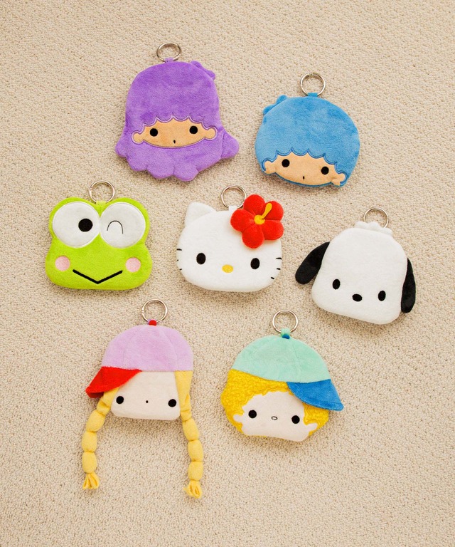 Ichigo Shinbun Face Pouch