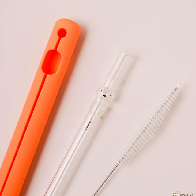 70th Anniversary Miffy Straw with floral design