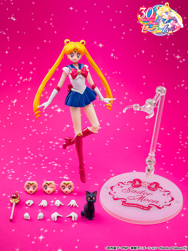 S.H.Figuarts Sailor Moon with Luna figure