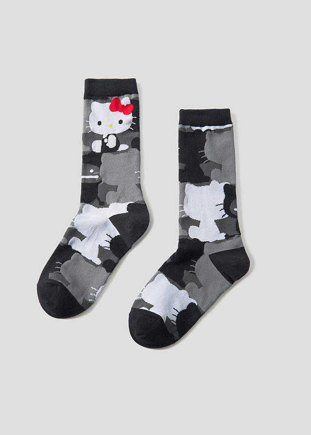 Kitty Silhouette Pattern | Long Socks