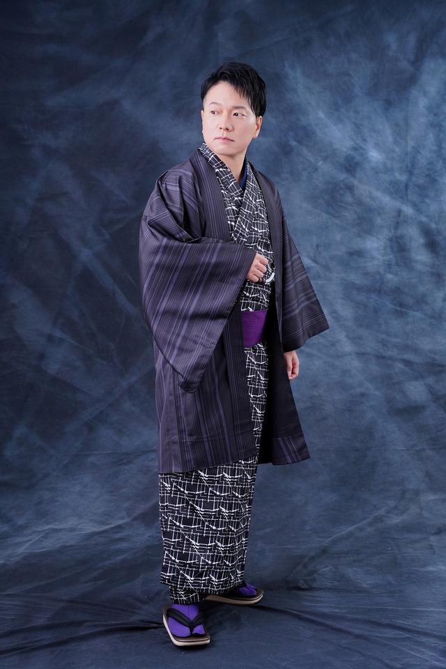 Nojima Kenji in kimono for Roudokai Shiki Series: Fuyu Takano Sei