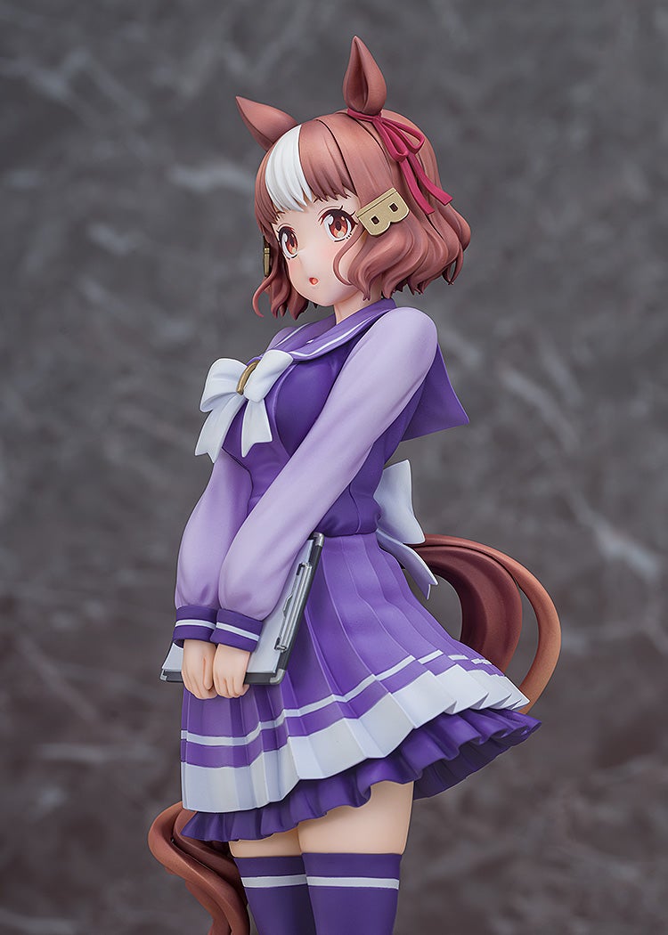Bernolight Figure Uniform Detail
