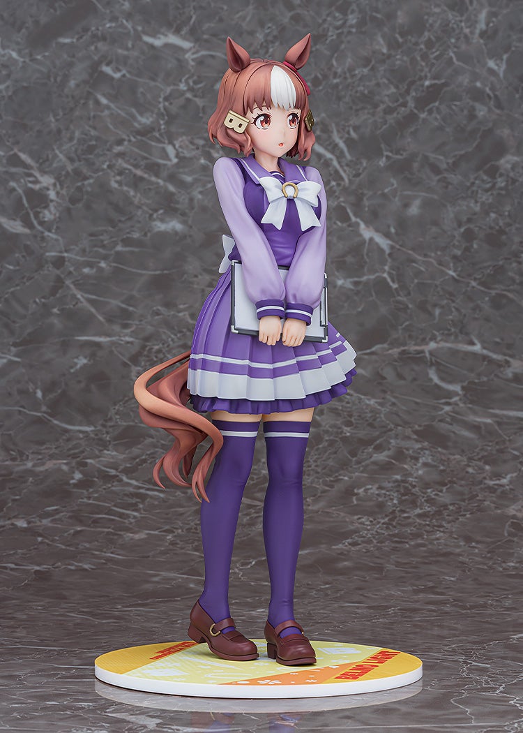 Bernolight Figure with Clipboard Close-up