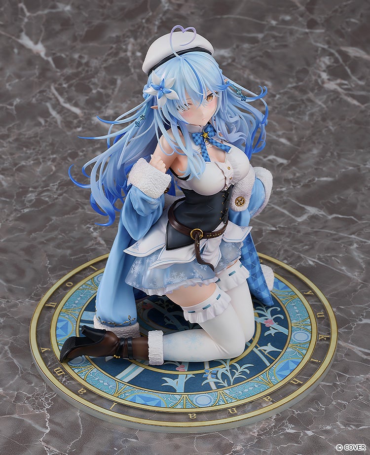 Yukihana Lamy Figure - Skirt Details