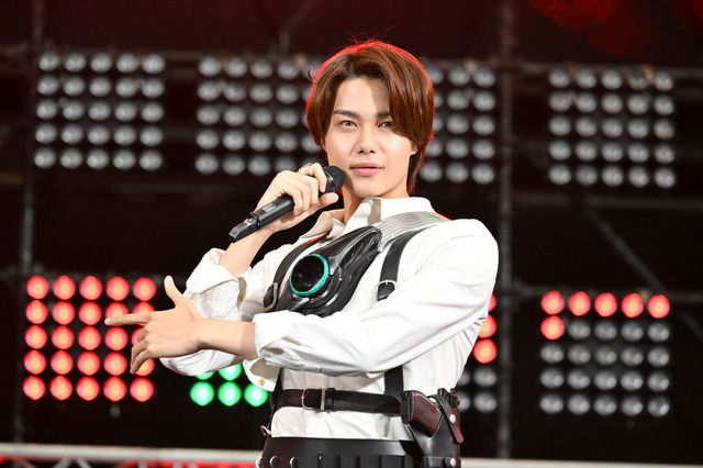 “Kamen Raidaa Zettsu” Starring Imai Ryuutarou Reveals Transformation Pose for Chest-Worn Belt! Belt’s System Voice by Yamadera Kouichi