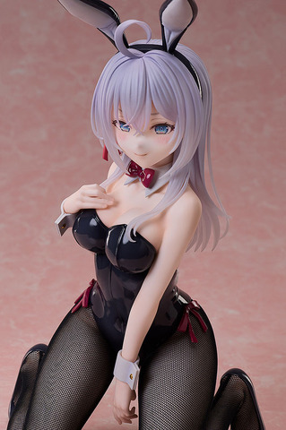 Roshidere: Stunning Bunny Figure Debuts! Alya & Suou Yuuki Cow Motif Swimsuit Figures Also Released.