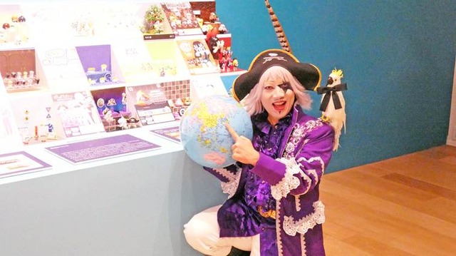 Gachagacha-ten in Roppongi Report: The Latest Gachagacha Machines Gather at Roppongi Museum! Introducing the Exciting Exhibits from All 13 Companies, Which Even Popular Comedian “Go☆Jas” Got Hooked On