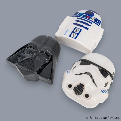 ‘Dan Dan Dan, Danda Daa Danda Daa♪’ Star Wars Darth Vader and R2-D2 Die-Cut Lunch Boxes with Great Functionality