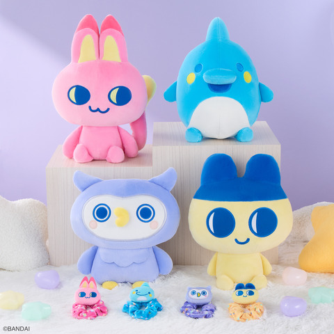 Tamagotchi and Namco Collab Shines with Star-Themed Plushies and Scrunchies