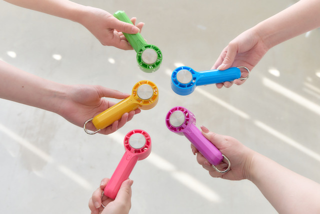 Beat the Heat in Style: iFan Pico Freeze 26 Handheld Fan with Cooling Plate Launches in 10 Oshi Colors