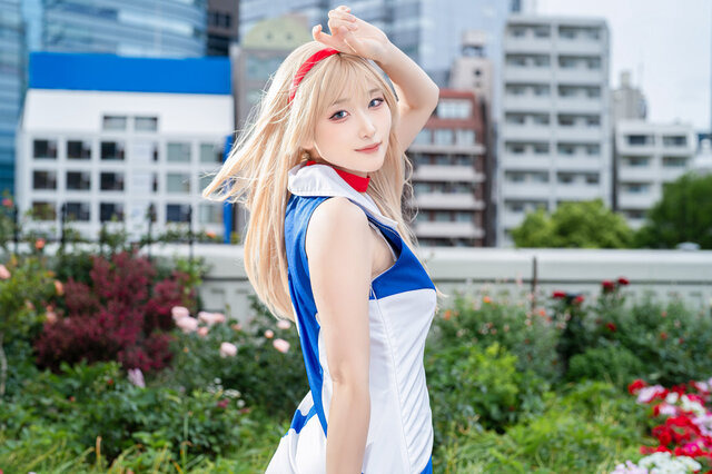 Cutie Honey Cosplay Shines with Nostalgic Mini Dress and Beautiful Legs at acosta! Ikebukuro