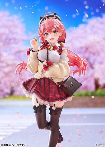 Sakura Miko Date Style Private Clothes Figure Announced – Pre-Orders Open at AmiAmi