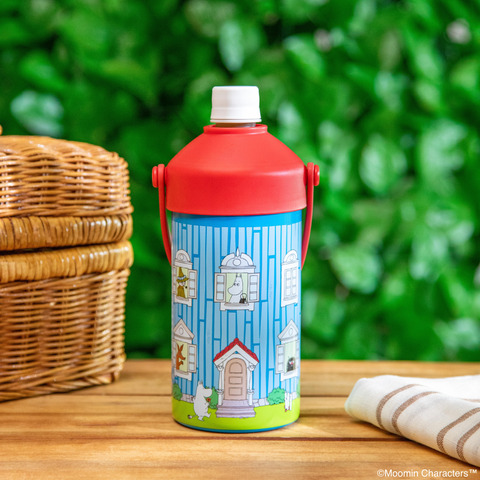 Stay Cool with Moomin: New Thermal Bottle Holder and Ice Pack with Vacuum Case Released
