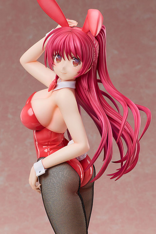 ToHeart2’s Kousaka Tamaki Gets a Stunning 1/4 Scale Bunny Figure