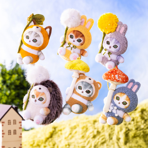 「mofusand」にゃんこが“北欧の森の動物たち”に変身！ きつね、おおかみ、くまの着ぐるみ姿の新グッズが登場